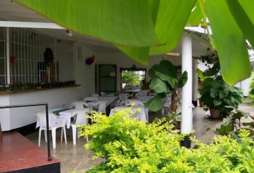 Golden Thistle Hotel