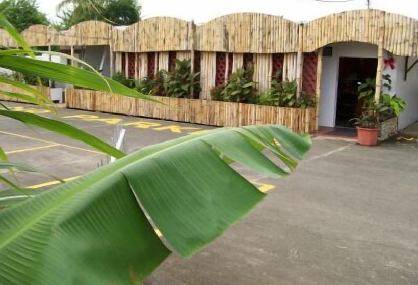 Golden Thistle Hotel