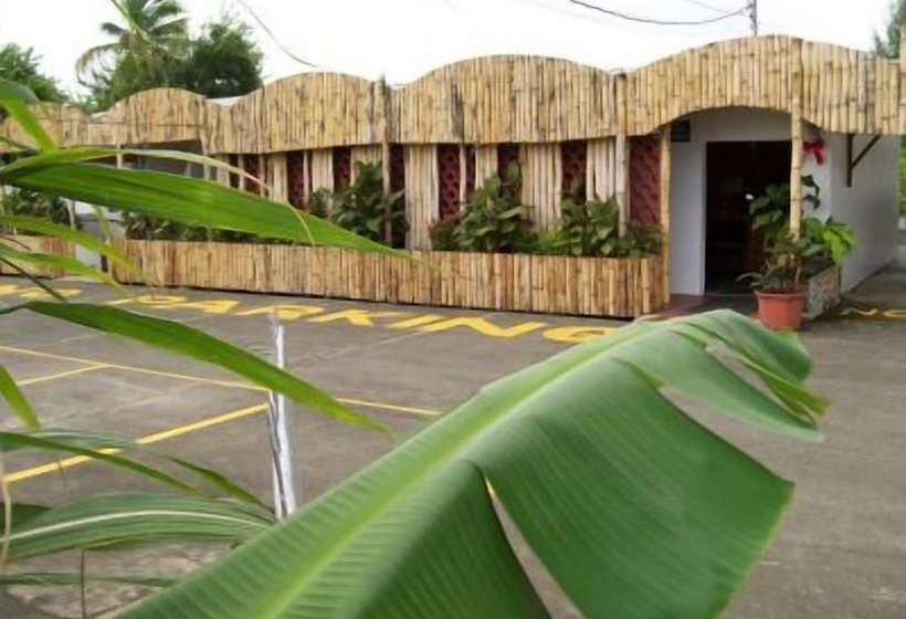 Golden Thistle Hotel