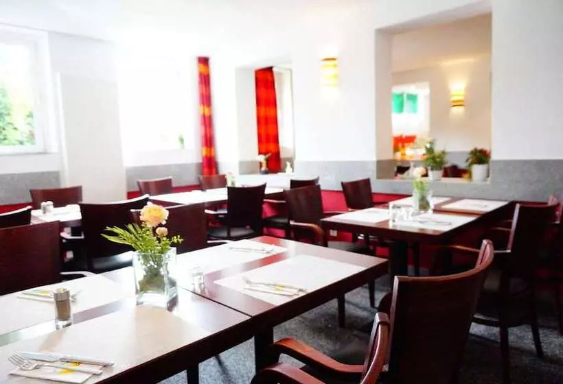 ホテル Am Tierpark