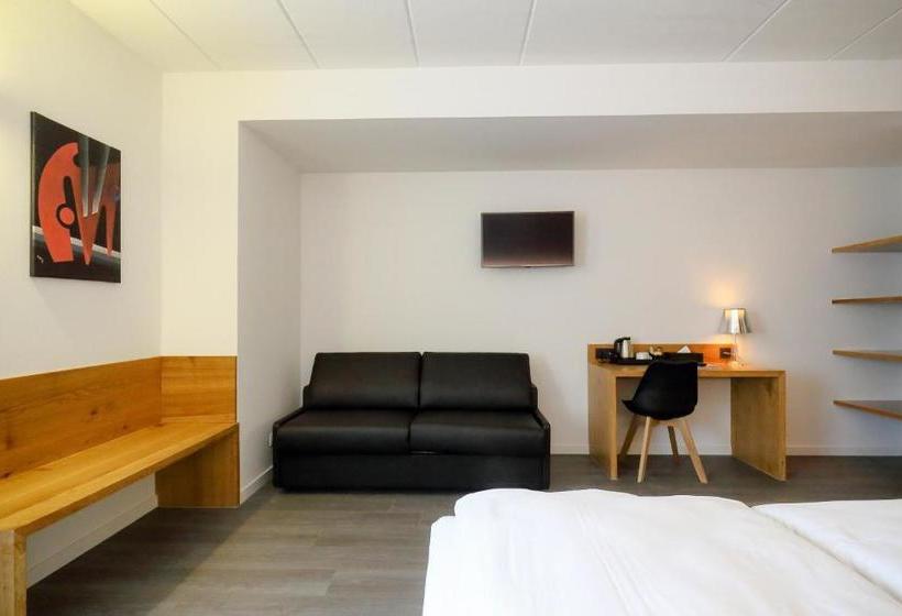 هتل Corsendonk Viane