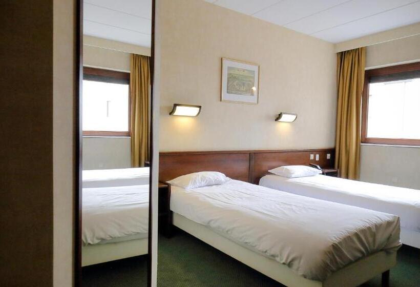 هتل Corsendonk Viane