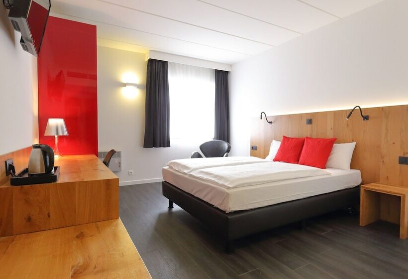 هتل Corsendonk Viane