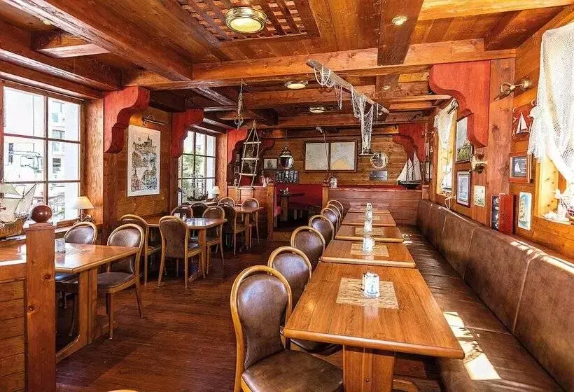 ホテル Deutsche Flagge