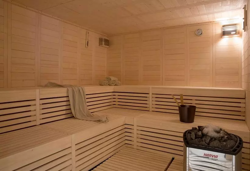 Hotel Dolce By Wyndham Athens Attica Riviera