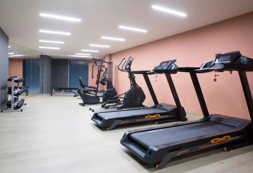 Hotel Dolce By Wyndham Athens Attica Riviera