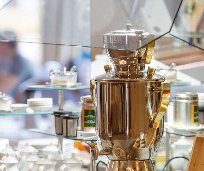 酒店 Erbprinz & Restaurant  Prinzenstube