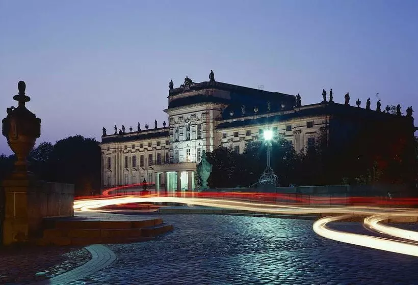 酒店 Erbprinz & Restaurant  Prinzenstube