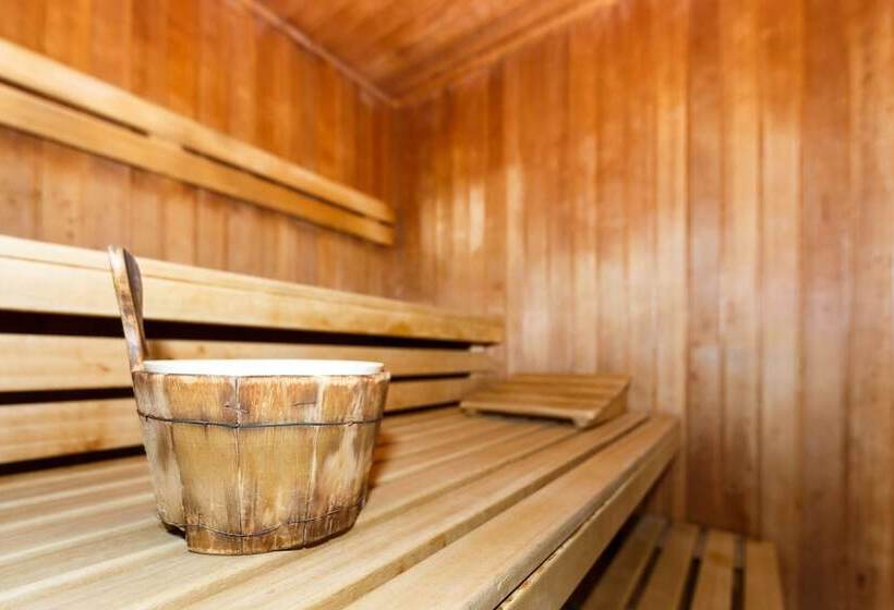 酒店 Erbprinz & Restaurant  Prinzenstube