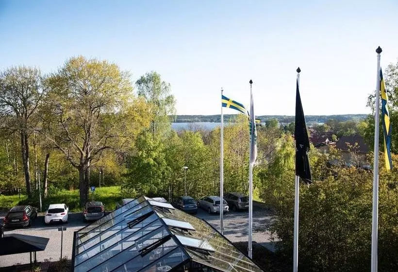 בית מלון כפרי L Kristina