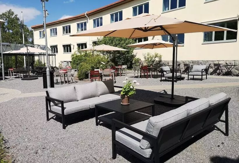 בית מלון כפרי L Kristina