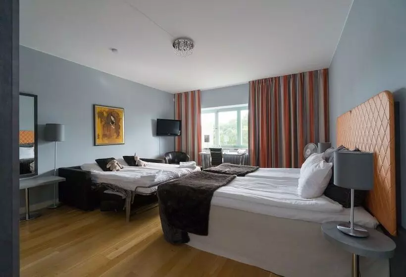 בית מלון כפרי L Kristina