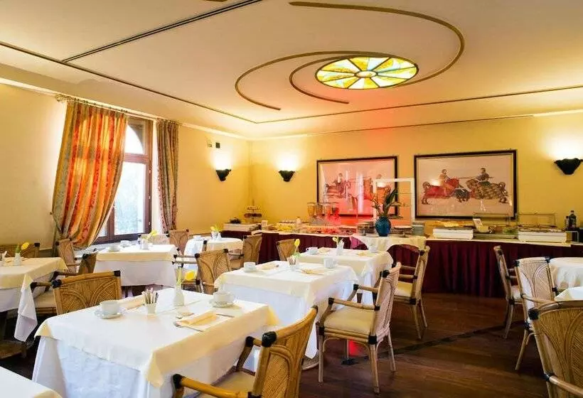 ホテル Milano Regency