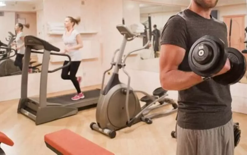 ホテル Milano Regency