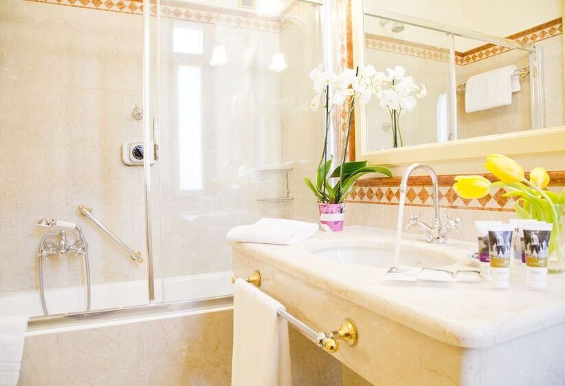 ホテル Milano Regency