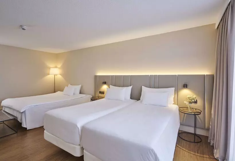 호텔 NH Frankfurt Airport