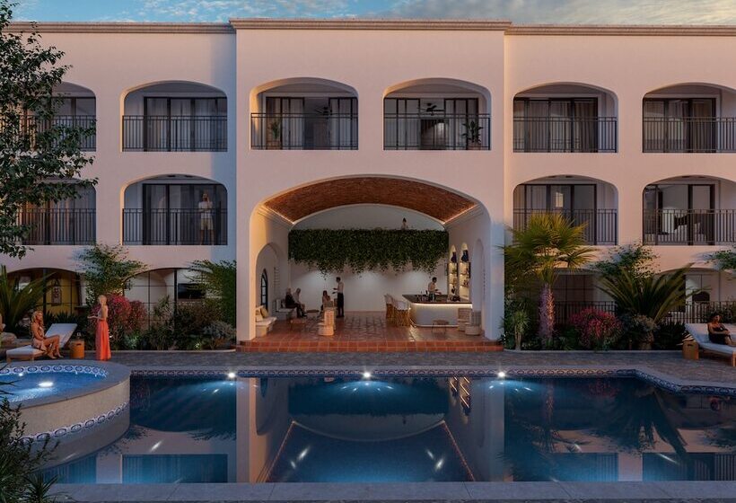 هتل Tropicana Los Cabos, Tapestry Collection By Hilton