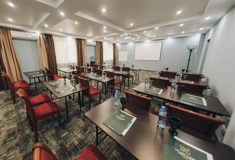 هتل Ulan Ude Park