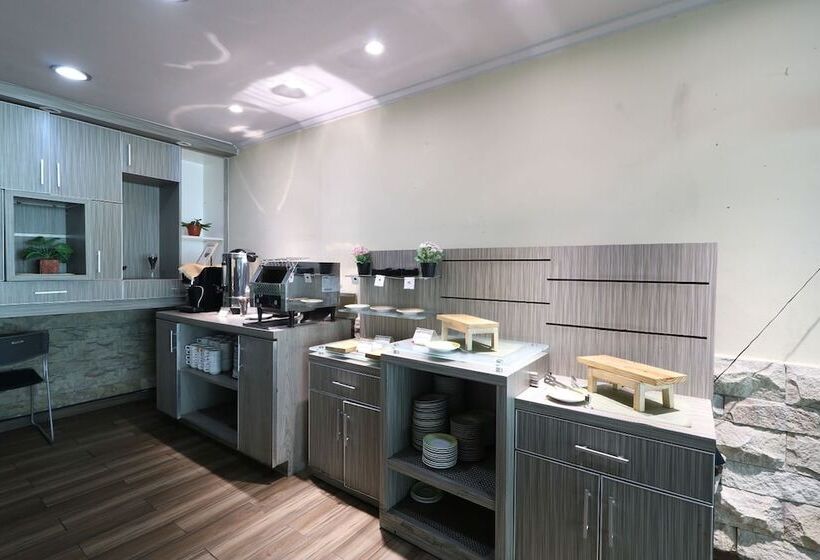 Tamarin Hotel Jakarta Manage By Vib Hospitality Management