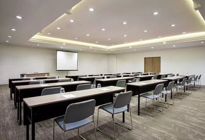 Tamarin Hotel Jakarta Manage By Vib Hospitality Management