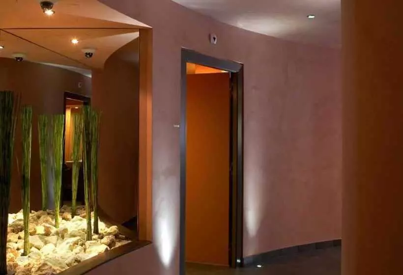 Отель Beau Rivage