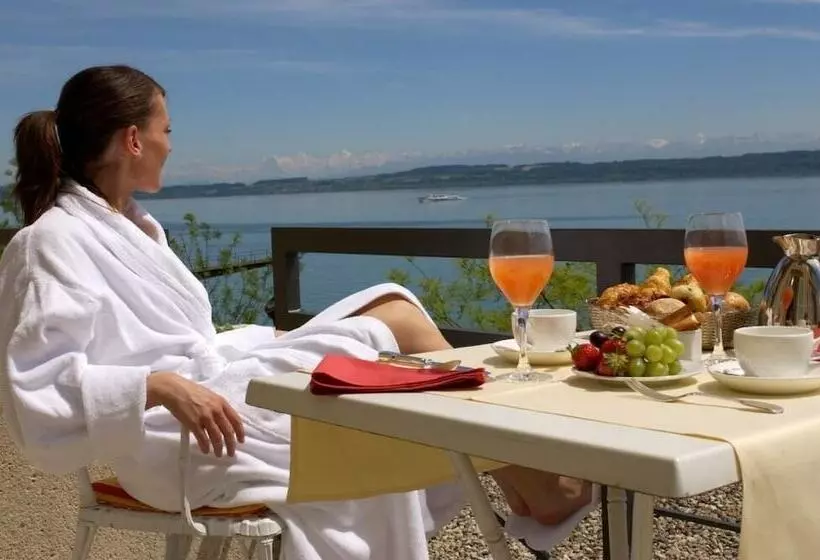 Отель Beau Rivage