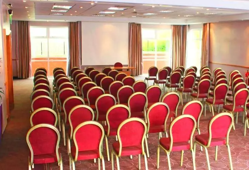 Bromsgrove Hotel And Spa