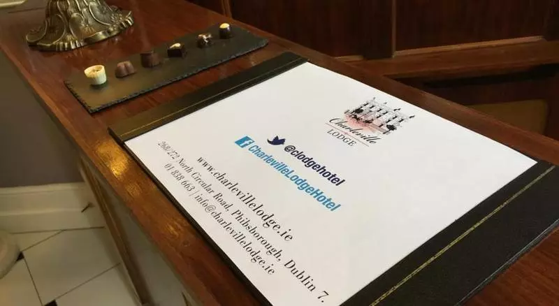 酒店 Charleville Lodge