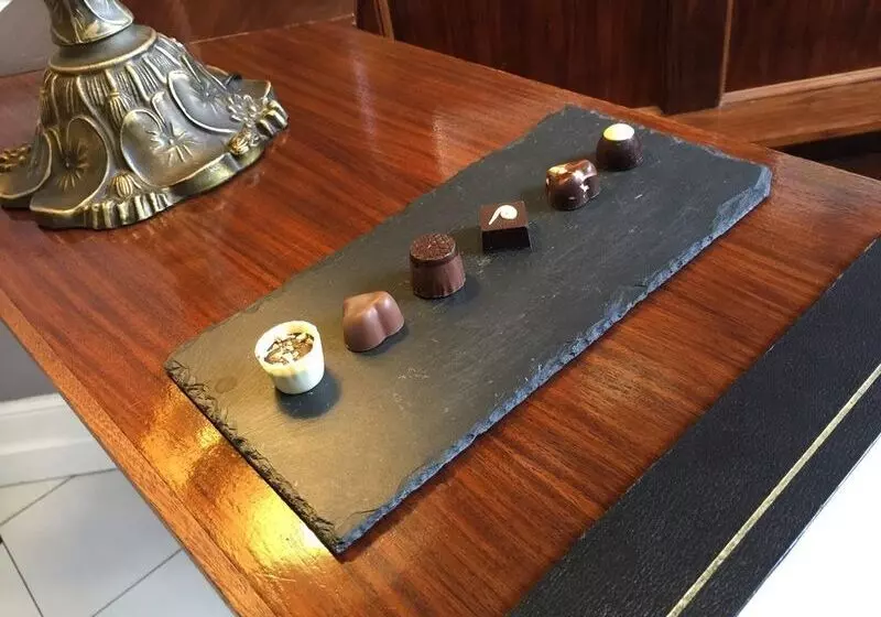 酒店 Charleville Lodge