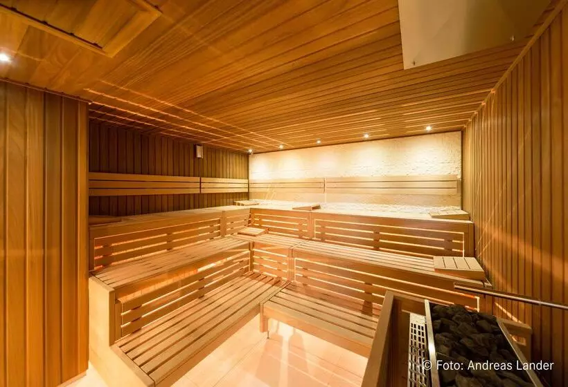 Dorint Herrenkrug Parkhotel Magdeburg