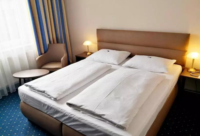 فندق Fortuna Reutlingentubingen