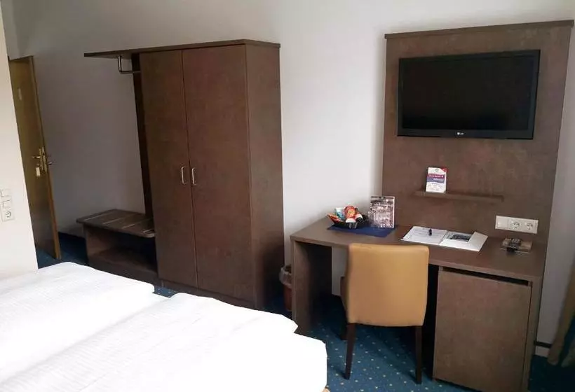 فندق Fortuna Reutlingentubingen