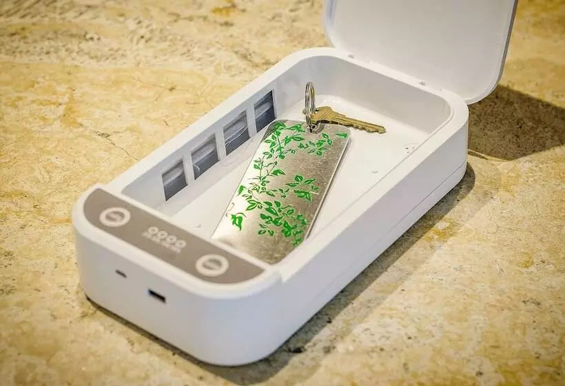 Greenview Hotel By Lowkl