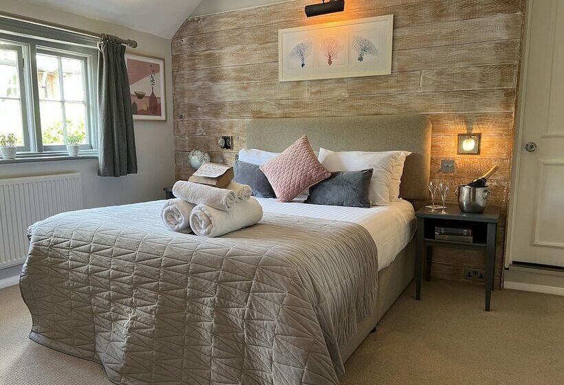 ホテル New Flying Horse Inn