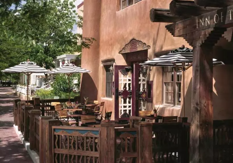 Отель Rosewood Inn Of The Anasazi