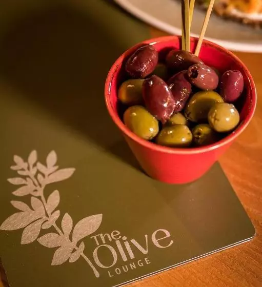 فندق Tottington Manor