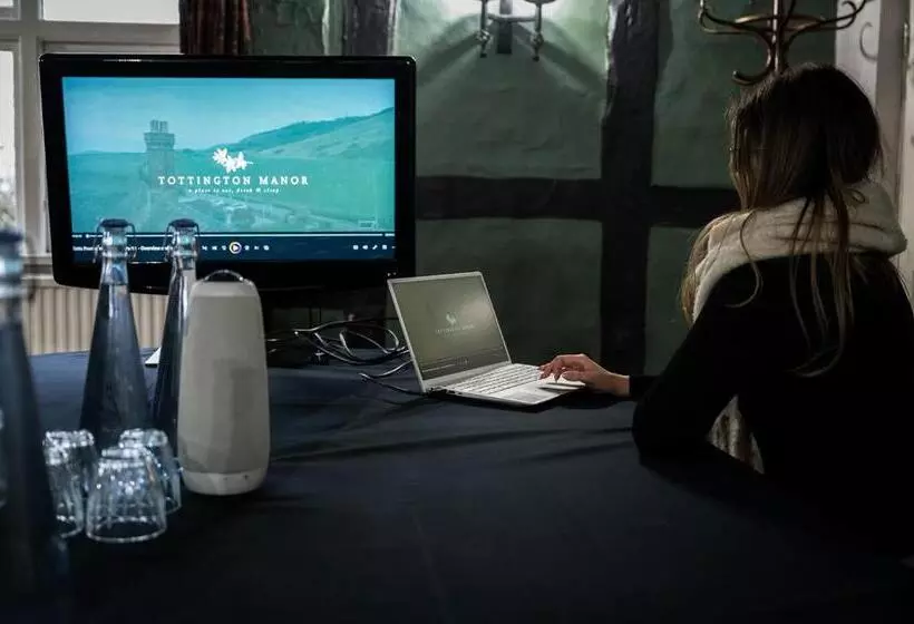 فندق Tottington Manor