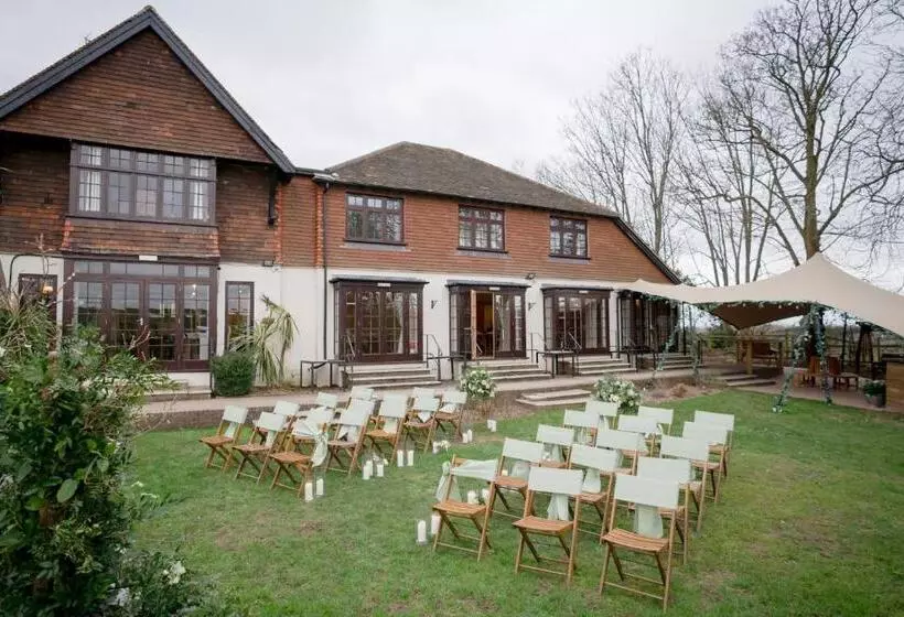 فندق Tottington Manor