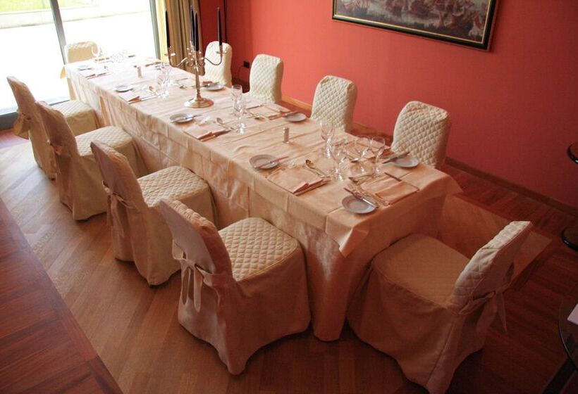 Tower Genova Airport Hotel & Conference Center