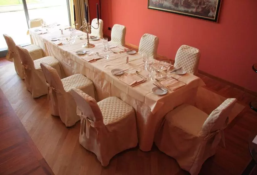 Tower Genova Airport   Hotel & Conference Center