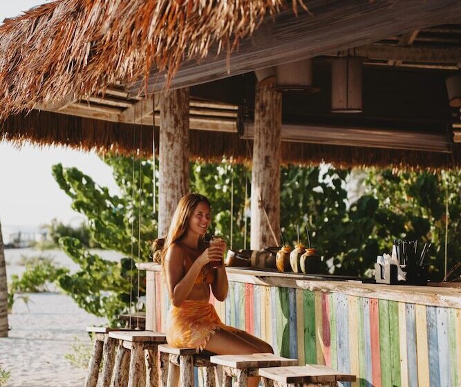 Villa Park Sun Island Resort