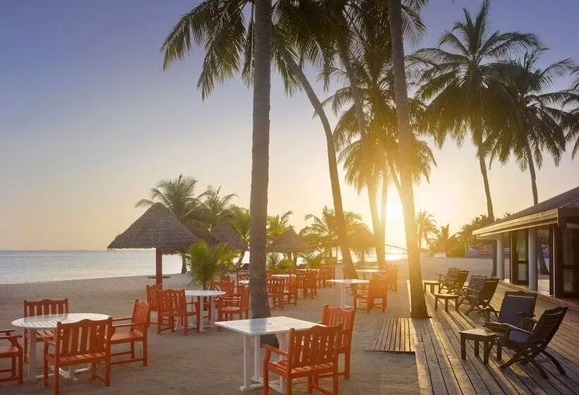 Villa Park Sun Island Resort