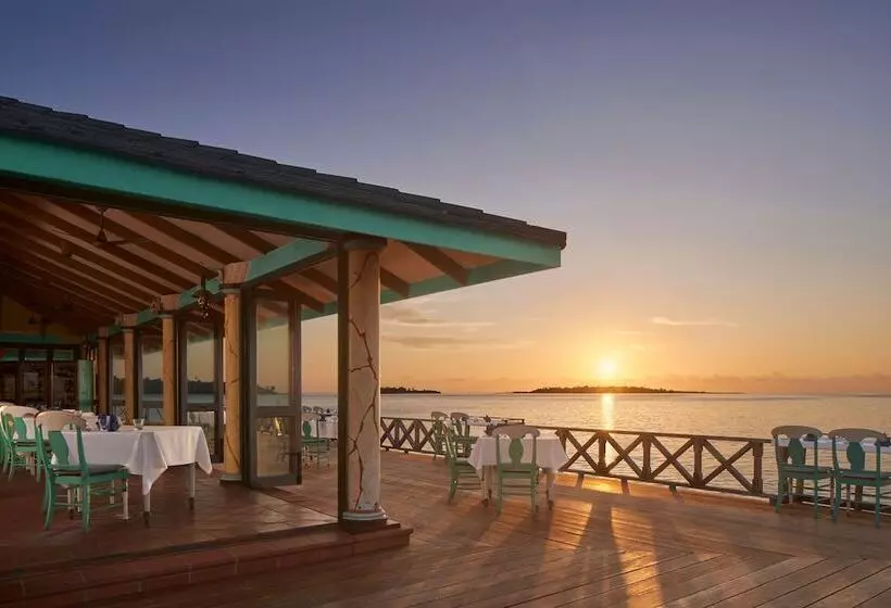 Villa Park Sun Island Resort