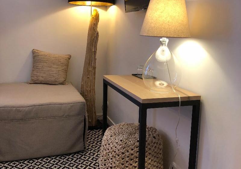 New Hotel Le Voltaire