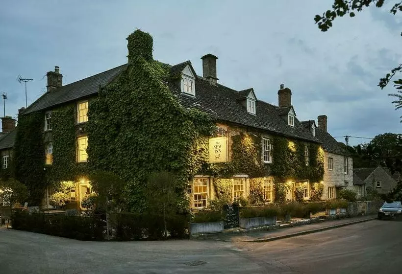 New Inn At Coln