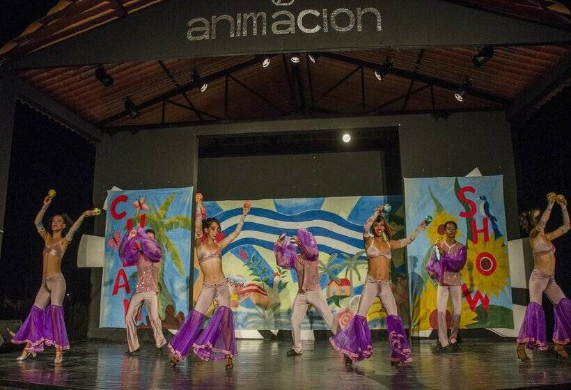 استراحتگاه Roc Arenas Doradas