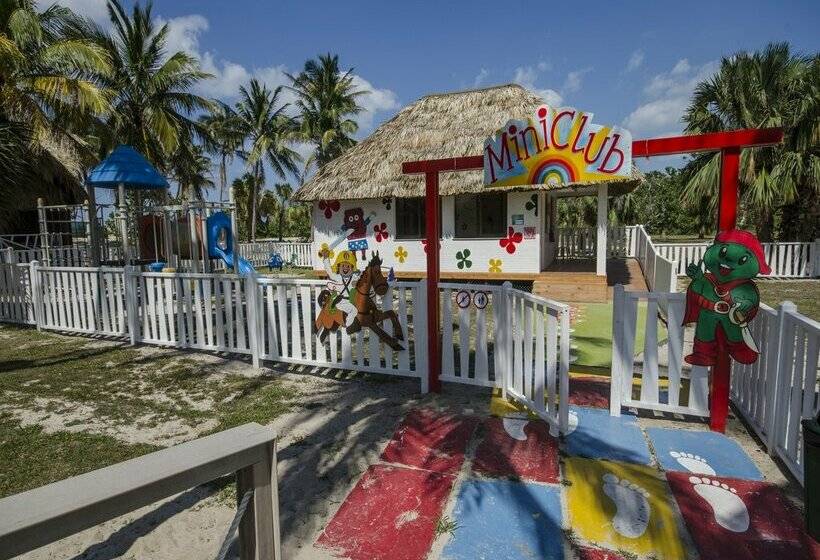 استراحتگاه Roc Arenas Doradas