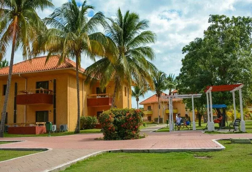 استراحتگاه Roc Arenas Doradas