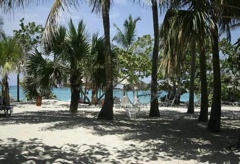 استراحتگاه Roc Arenas Doradas