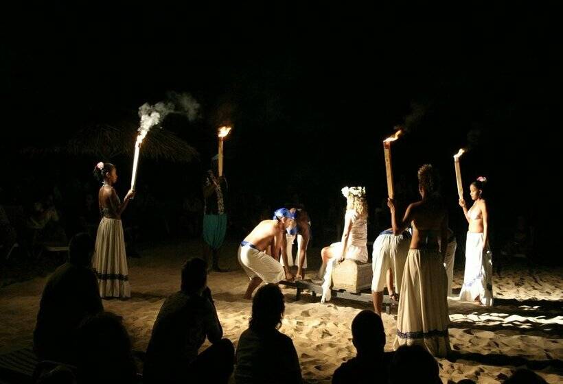 استراحتگاه Roc Arenas Doradas